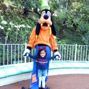 Meet your Posher, Yuli